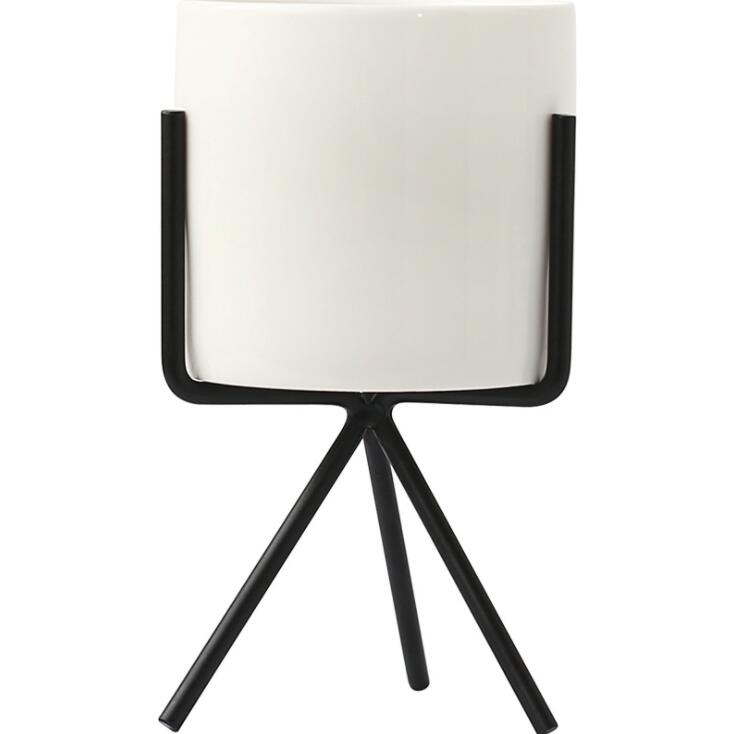 Ceramic Pot with Metal Frame