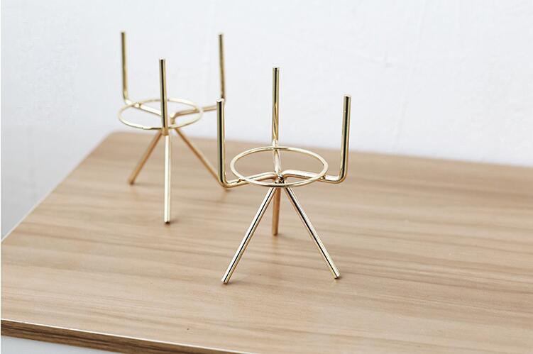 Ceramic Pot with Metal Frame