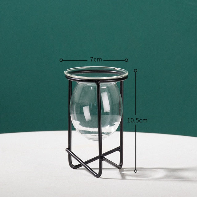 Geometric Metal Line Plant Pots