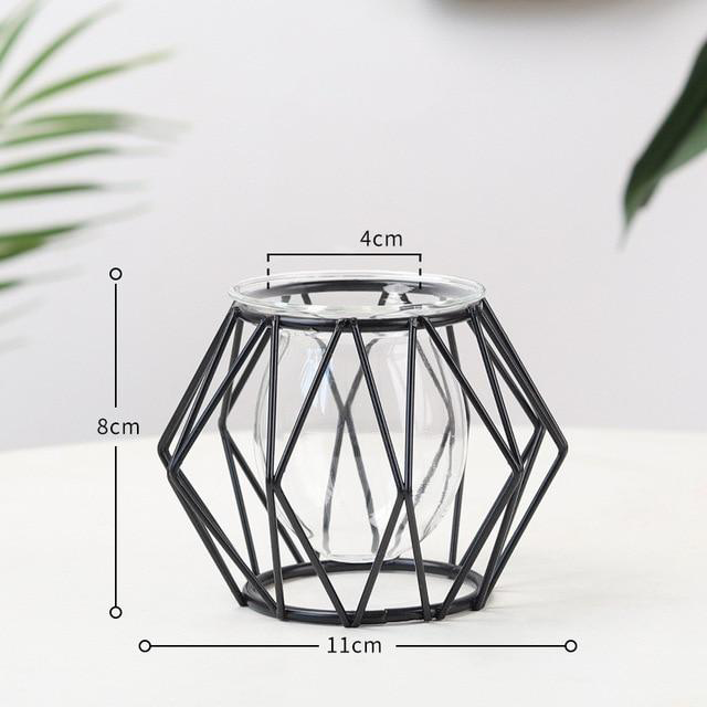 Geometric Metal Line Plant Pots